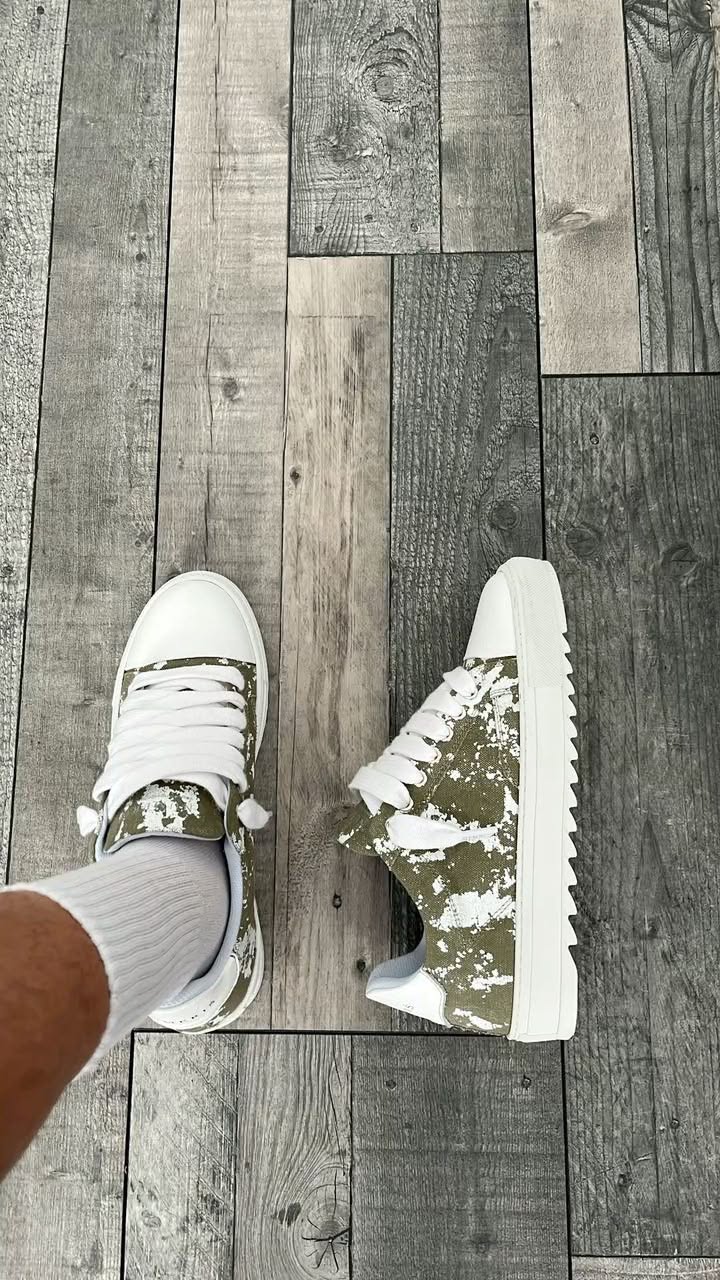 Numeris Low-Top - Olive Green Paint Splatter